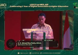 Koordinator Presidium MN KAHMI, Ahmad Riza Patria (Ariza), memberikan sambutan dalam Rapat Senat Terbuka yang digelar dalam rangka Dies Natalis I UICI bertema "UICI as A Gateway for Society 5.0 in Indonesia" yang digelar secara luring dan daring dari Jakarta, Senin (17/1/2022). Akun YouTube UICI Official/LMD MN KAHMI/Fatah Sidik