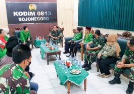 Pertemuan pengurus KAHMI Bojonegoro dengan Dandim 0813/Bojonegoro dan jajaran di Makodim Bojonegoro, Jatim, pada Kamis (27/1/2022). Foto Lampungvisual.com