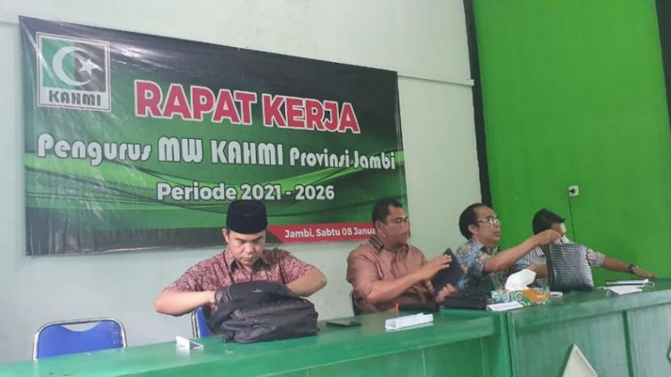 Rapat Kerja MW KAHMI Jambi di Graha KAHMI Jambi, Sabtu (8/1). Foto Jambi-independent.co.id