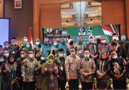 Foto bersama usai pengukuhan pengurus MW KAHMI Jaya 2022-2027 di Jakarta, Minggu (7/2/2022). Dokumentasi KAHMI Jaya