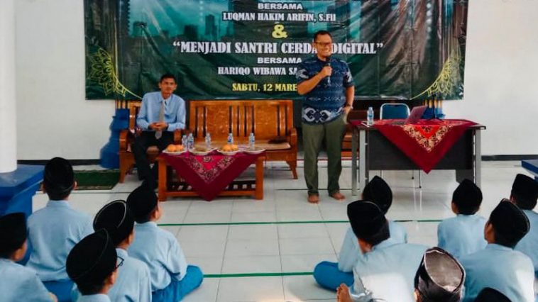 Seminar literasi di Pondok Modern Daarul Abror (PMDA) Kabupaten Bangka, Bangka Belitung, pada Sabtu (12/3/2022) Dokumentasi PDMA