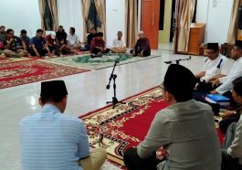 Kegiatan bukber dan dialog MW KAHMI Bengkulu di kediaman Wakil Ketua Dewan Etik MW KAHMI Bengkulu, Ridwan Nurazi, di Kota Bengkulu, Bengkulu, pada Rabu (20/4/2022). Dokumentasi MW KAHMI Bengkulu