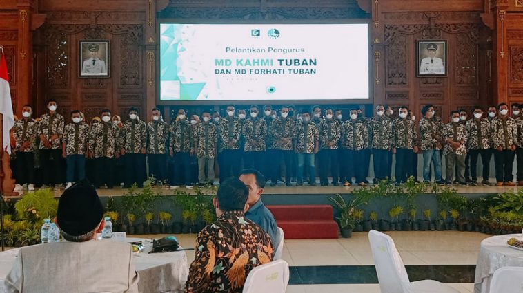 Prosesi pelantikan pengurus MD KAHMI Tuban 2022-2027 di Pendopo Krido Manunggal, Kabupaten Tuban, Jatim, pada Kamis (28/4/2022). Dokumentasi MD KAHMI Tuban