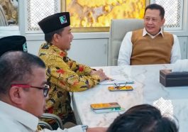 Pengurus KAHMI bertemu Ketua MPR, Bambang Soesatyo, di Jakarta, Selasa (5/9/2023), terkait rencana pelaksanaan berbagai kegiatan dalam rangka menyemarakkan HUT ke-57 KAHMI. Dokumentasi KAHMI