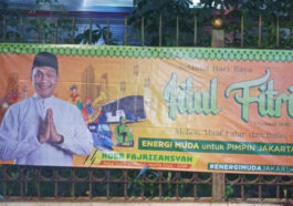Spanduk ucapan selamat Idulfitri dari Noer Fajrieansyah yang dipasangkan relawan Temen Bang Fajrie di salah satu sudut di Jakarta, Jumat (5/4/2024). Dokumentasi Temen Bang Fajrie
