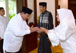 Prabowo Subianto bersilaturahmi ke kediaman Presiden Joko Widodo (Jokowi). Twitter/@Prabowo