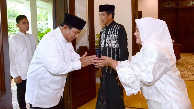 Prabowo Subianto bersilaturahmi ke kediaman Presiden Joko Widodo (Jokowi). Twitter/@Prabowo